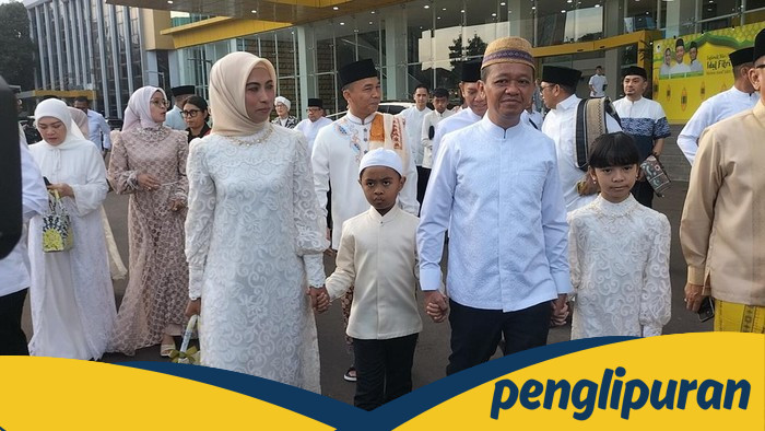 Bahlil Salat Id di Masjid DPP Golkar Bareng Ace Hasan hingga Akbar Tanjung - Update 2