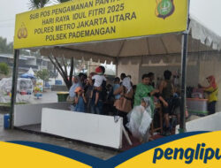 Ancol Diliputi Hujan saat Lebaran, Warga: Niat Berlibur, Malah Berlindung [487390]