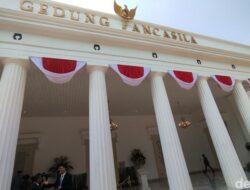 Tarif 32% Trump di AS, Kemlu Indonesia Respons dengan Strategi Jitu