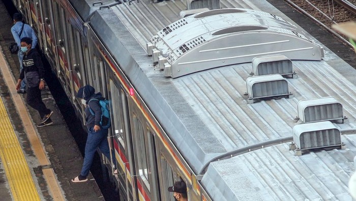 40 Ribu Penyuka Lebaran Sibuk Menuju Bogor Via Kereta Hari Ini!