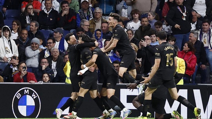 **Valencia Balas Dendam, Menang di Bernabeu Setelah 17 Tahun!**