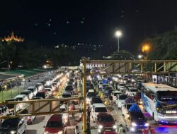 Tragedi Puncak Arus Balik, Pelabuhan Bakauheni Jadi Saksi Kebakaran Mengerikan – Penumpang Senin Dini Hari Terjebak!