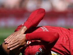 Memang Bukan Harinya Van Dijk – Update 2