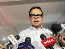 Wamendagri Ancam Sanksi atas Lucky Hakim yang ‘Melanggar Batas’ ke Jepang Tanpa Izin