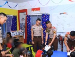 Anak Jalanan di Tebet Diklaim Mampu Membaca dan Menulis Setelah Dididik oleh Taruna Akpol