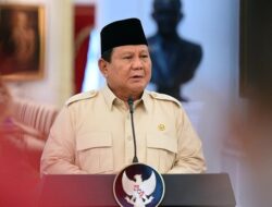 ‘Indonesia Gelap’ Viral, Prabowo Tegaskan Perlu Perubahan