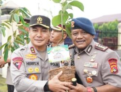 Tanam Pohon, Cegah Api! Polda Riau Lakukan Halal Bihalal untuk Mitigasi Karhutla