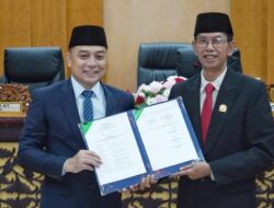 **DPRD & Pemkot Surabaya Siapkan Strategi Besar 2025-2029**