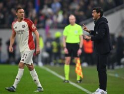 “Liga Europa Bergetar, Lyon Berhati-hati dari Serangan MU”