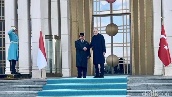 Prabowo Diterima dengan Upacara Megah oleh Erdogan di Istana Turki, Sinyal diplomatik Besar?!