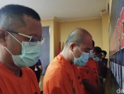 [Rp 2,3 M Uang Palsu Terbongkar di Bogor: Dolar Palsu Juga Ditemukan]