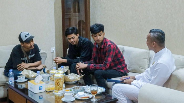 Dari Kena Razia, 3 Pengamen Bogor Tembus Dunia Kebersihan!