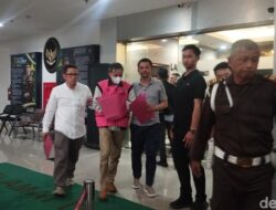 3 Hakim Pemberi Vonis Lepas Korupsi Migor Berbaju Tahanan, Siapa Mereka?