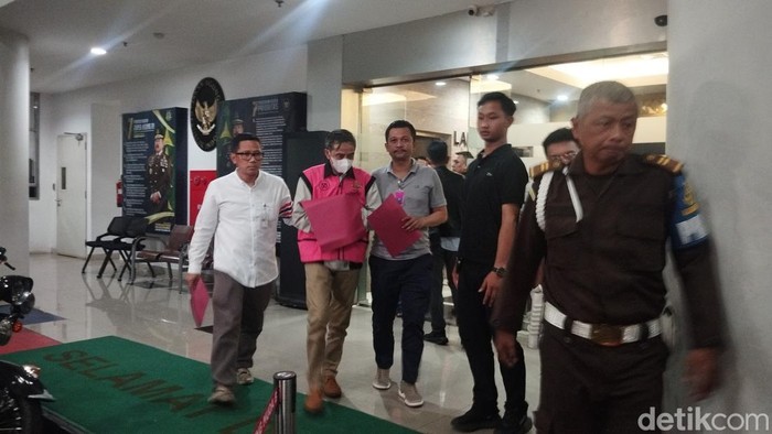 3 Hakim Pemberi Vonis Lepas Korupsi Migor Berbaju Tahanan, Siapa Mereka?