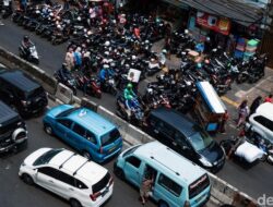 Polisi Ringkus Jukir Getok Rp 60 Ribu, Tarif Parkir Tanah Abang Heboh