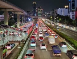 Tol Dalam Kota Macet, Pengendara Arah Jakarta Diminta Lewat Tol JORR II