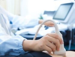 “Pasien Wajib Didampingi, Ini Prosedur USG yang Tepat dari Dokter Obgyn”
