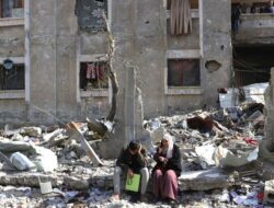 Tragedi Gaza: Serangan Udara Israel Tewaskan 36 Orang, Protes Meningkat