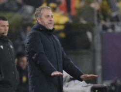 **Reaksi Mengejutkan Hansi Flick Setelah Real Madrid Kecam Wasit Final Copa del Rey**