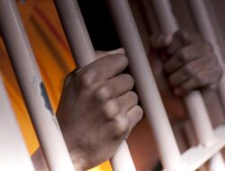8 Tahanan Polres Lahat Kabur, Jebol Tembok Pakai Obeng: Kebocoran Keamanan atau Kesalahan Fatal?