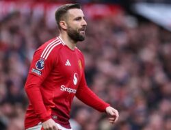 Ruben Amorim Masih Hati-hati Mainkan Luke Shaw dalam Pertempuran Liga Utama