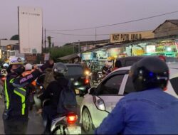 Lalin Jalan Akses UI Depok Macet Imbas Bubaran UTBK-Jam Pulang Kantor – Update 2