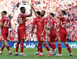“Liverpool Tak Perlu Quadruple: Ini Alasan Mengapa Premier League sudah Cukup!”