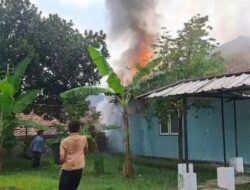 Gudang-Asrama di Bogor Terpanggang, Rp 250 Juta Hilang dalam Sekejap