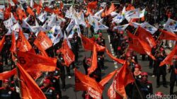 Massa May Day di Monas: Apa yang Terjadi di Balik Layar Pengawalan?