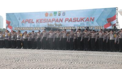 13.701 Polisi Jaga Aman Monas Saat Peringatan Hari Buruh