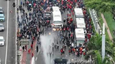 Anarko: Kegaduhan May Day di DPR, Kronologi Penyusup yang Membuat Heboh!