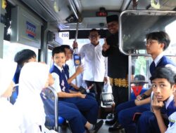 “Pemkot Tangerang Berikan Angkutan Gratis, Masa Depan Pelajar Terang!”