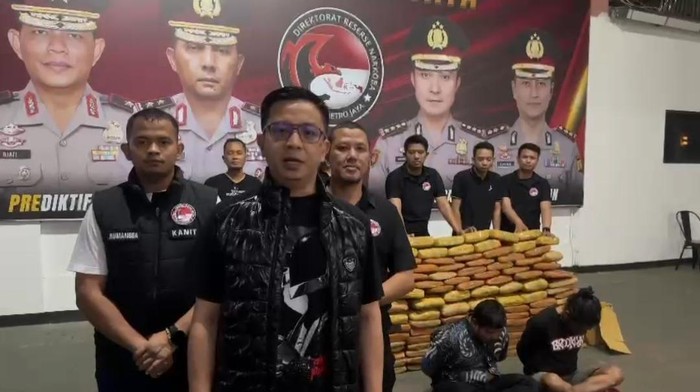 143 Kg Ganja Bersembunyi di Koper, Polisi Tangerang Bongkar Jaringan Narkoba Besar!