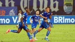“Bisa Jadi Juara Hari Ini, Tapi Persib Bergantung pada Pertandingan Lain!”