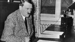 [80 Tahun Lewat, Misteri Hari-Hari Akhir Adolf Hitler: Fakta Mengejutkan Terungkap]