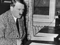 [Adolf Hitler, 80 Tahun Sejak Hari-Hari Terakhir: Kisah Terakhir yang Mungkin Belum Anda Dengar]