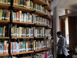 1. “Perpustakaan-Museum Jakarta Siap Beroperasi Malam: Ini Opsi Pembiayaan dan Dampaknya”
