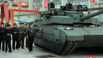 “Pabrik Tank Sorot Perhatian Kim Jong Un, Teknologi Militer Pecah Rekor”