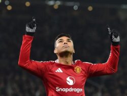 “Casemiro: Dari Anak Asisten ke Pemain Inti, Berapa Kali Dia Menangis?”