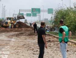 **Serangan Rudal Yaman ke Israel, Menantang Ancaman Serius dari Benny Gantz**