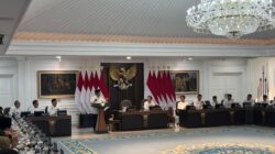 Sidang Kabinet Resah, Prabowo Singgung Jubir ‘Keseleo’: Kontroversi Manusia