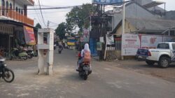 Patung Tani Sukatani Depok Terhancur, Diduga Tabrakan, Polisi Investigasi CCTV