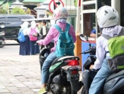 Dilarang! Pelajar di Jabar Tak Boleh Naik Motor ke Sekolah