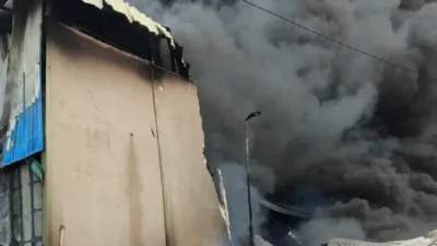 **Tragedi Pabrik Helm dan Styrofoam di Cikupa, Petaka Api Meneror**