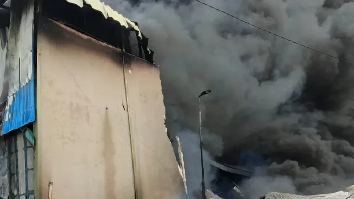 **Tragedi Pabrik Helm dan Styrofoam di Cikupa, Petaka Api Meneror**