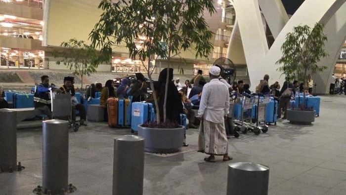 30 WNI Diperiksa di Bandara Jeddah, Diduga Berhaji dengan Visa Ziarah