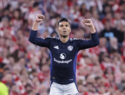 Dari Gemoy ke Kekar, Viral Transformasi Casemiro yang Menjelma sebagai Mitos Modern!