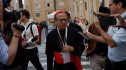 Kepala Gereja Katolik Serukan Gencatan Senjata Global Jelang Konklaf