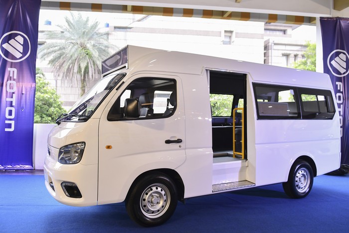 Transjakarta Uji Coba Mobil Listrik, Pionir Transportasi Ramah Lingkungan untuk Jaklingko!