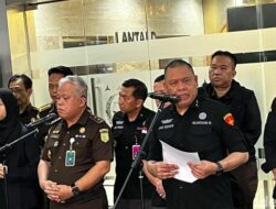 Bos Buzzer Terima Rp 864,5 Juta, Blokir Kasus di Kejagung?